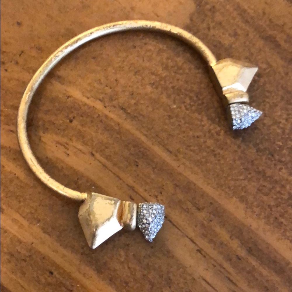 Gold bangle